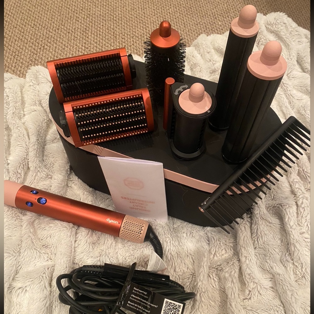Special Edition Dyson Airwrap Multi-Styler, Strawberry